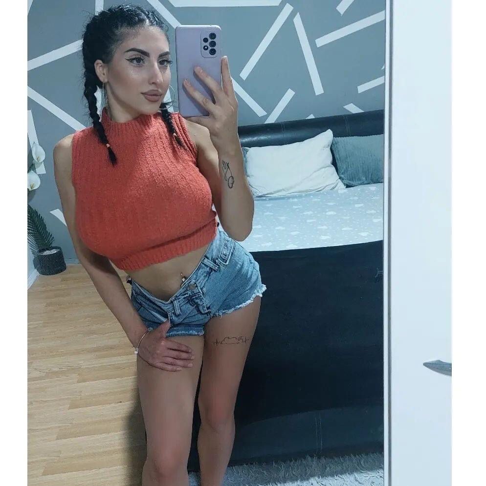 Geceleri Aktif Olan Bornova Escort Serpil