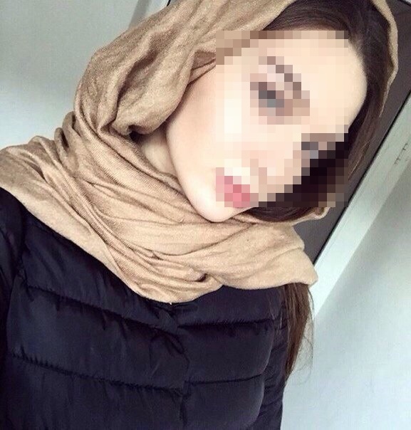 Seksi ve Doğal Sarışın İzmir Türbanlı Escort Bayan Şükran