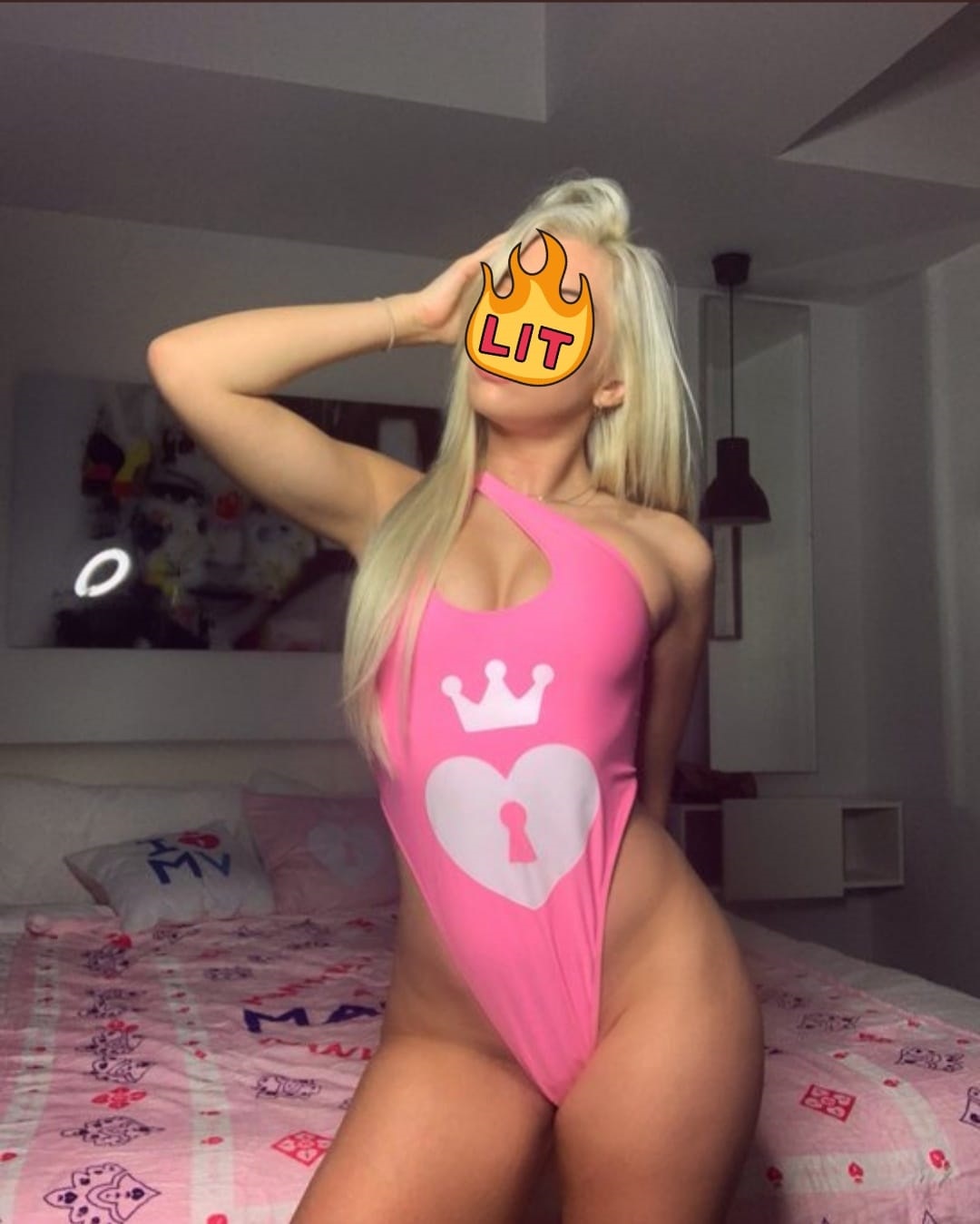 Sınırsız Görüşme İzmir Escort Bayan Sedef